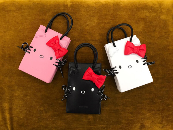 2020年人気新作 バレンシアガコピー Phone Holder Hello Kitty 電話ホルダー 6190431CBP31000